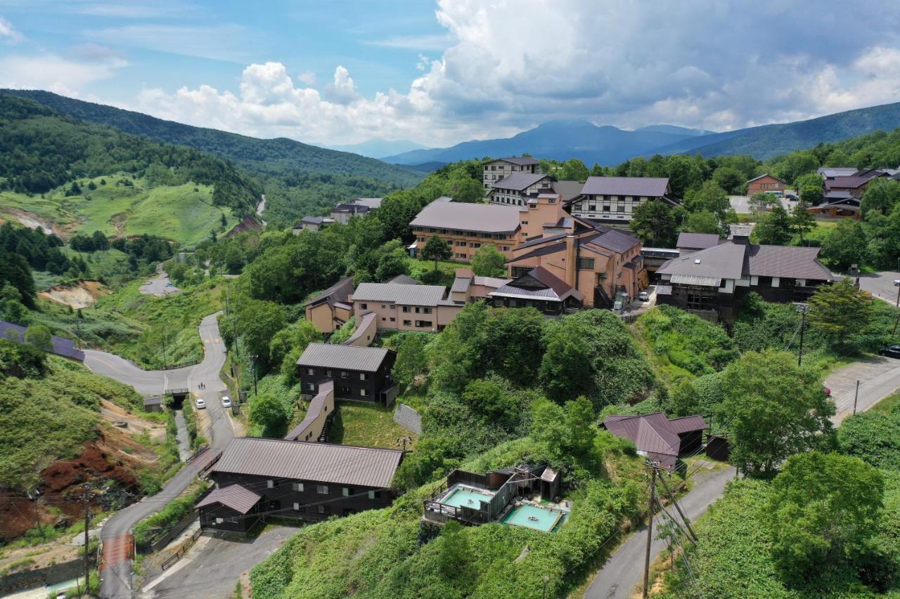 Manza Onsen Nisshinkan Tsumagoi Bagian luar foto