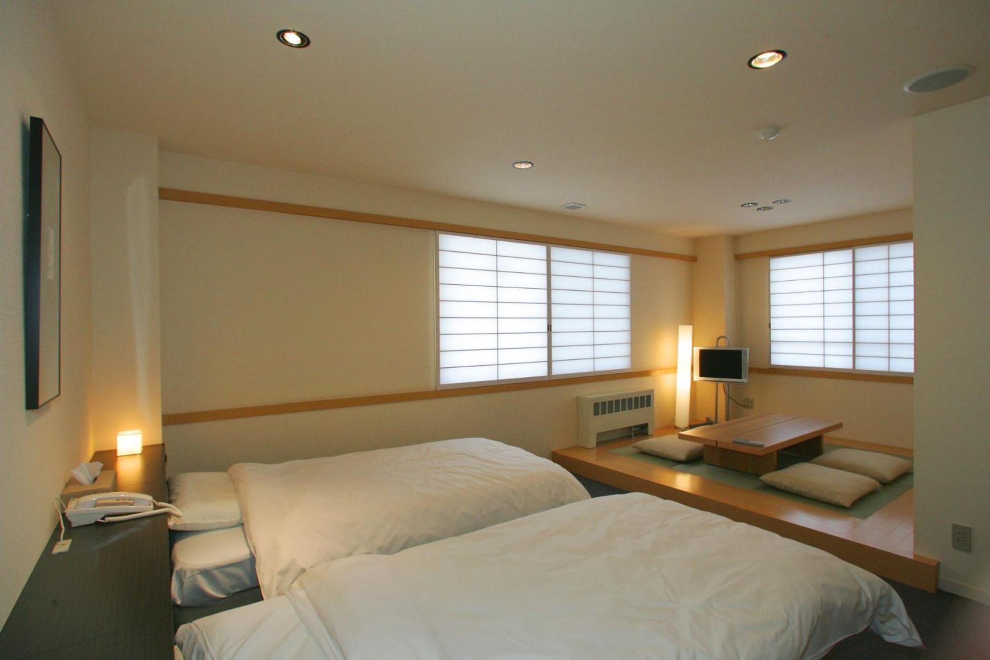 Manza Onsen Nisshinkan Tsumagoi Bagian luar foto